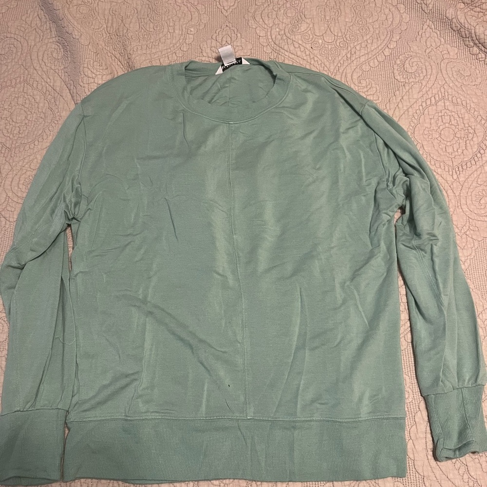 Athleta Womens Shirt Small sea green/blue gorgeous like new